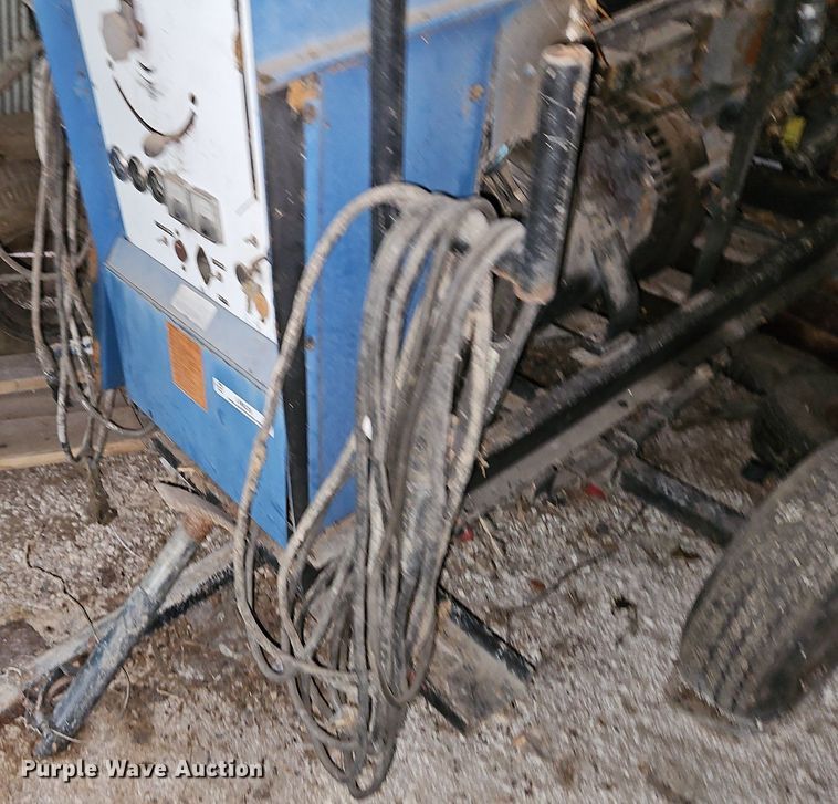 image for item LM9220 Miller Trailblazer 55G  welder