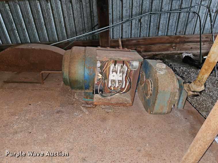 image for item LM9221 Generator