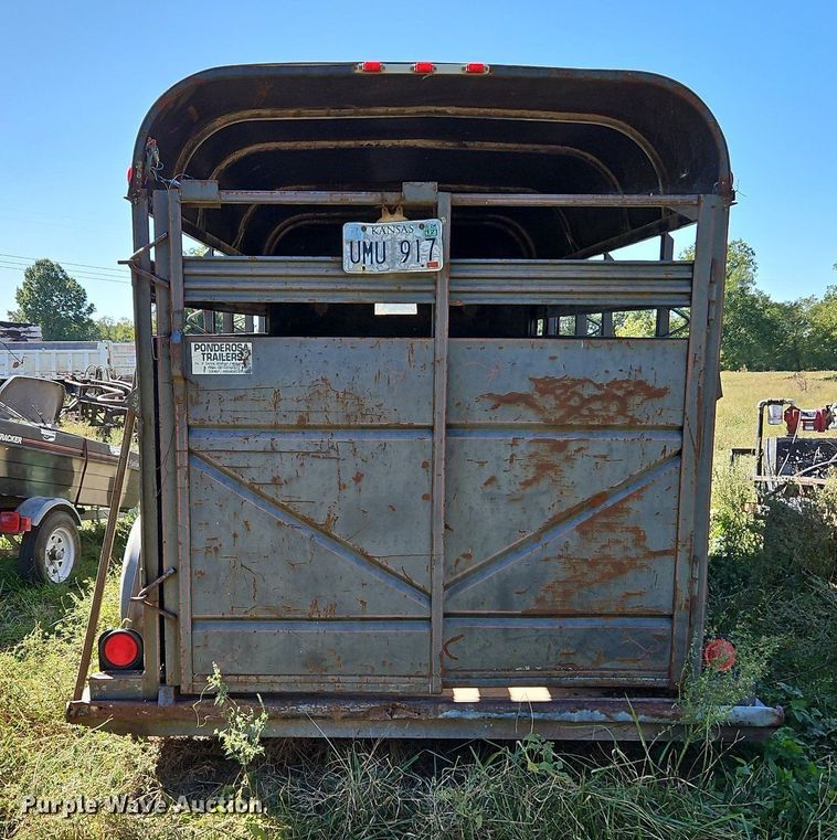 image for item LM9232 1990 Ponderosa  livestock trailer