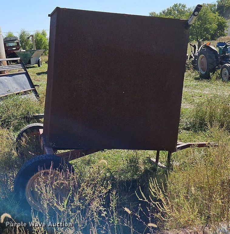 image for item LM9233 Creep feeder