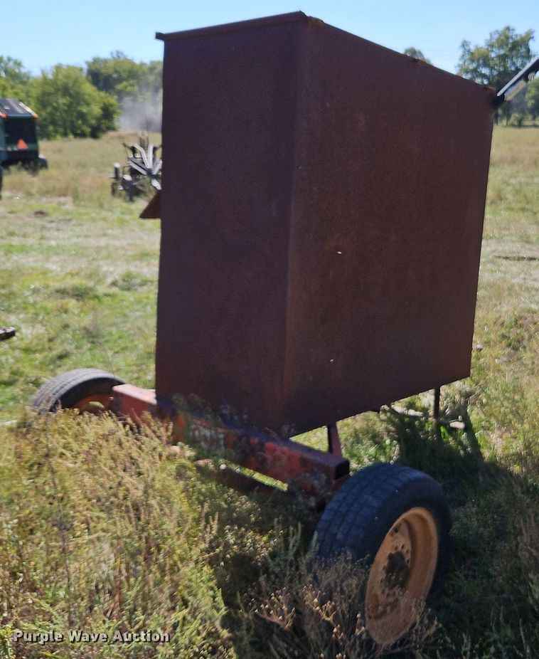 image for item LM9233 Creep feeder