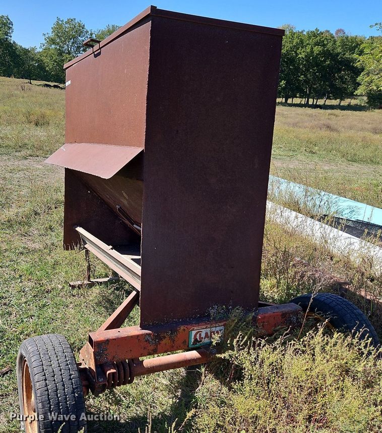 image for item LM9233 Creep feeder