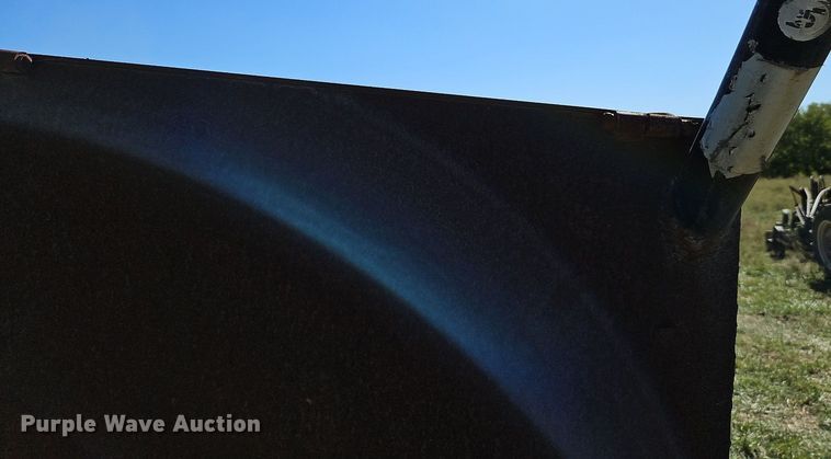 image for item LM9233 Creep feeder