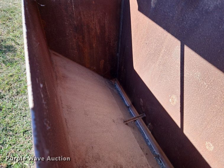 image for item LM9233 Creep feeder