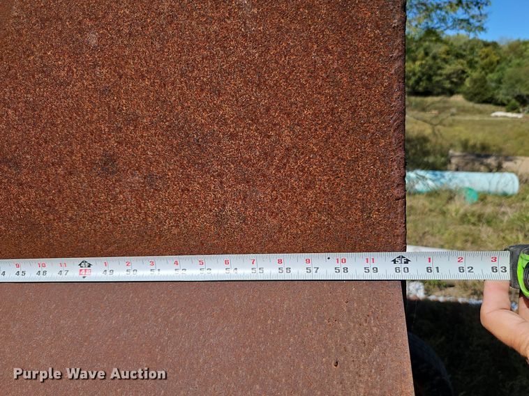 image for item LM9233 Creep feeder