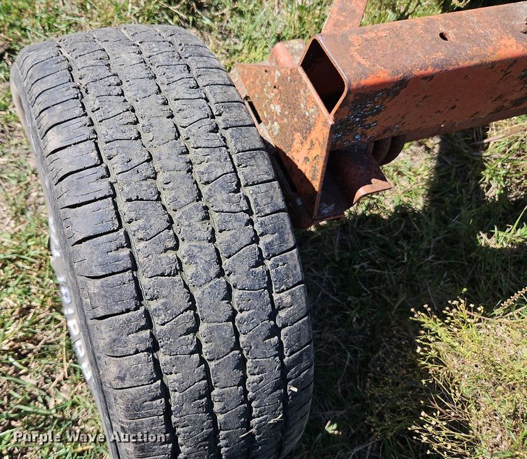 image for item LM9233 Creep feeder