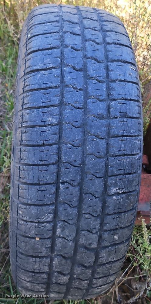 image for item LM9233 Creep feeder