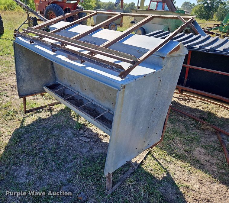 image for item LM9234 (2) creep feeders