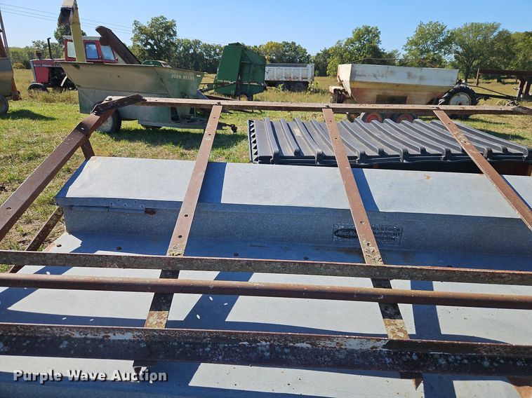 image for item LM9234 (2) creep feeders