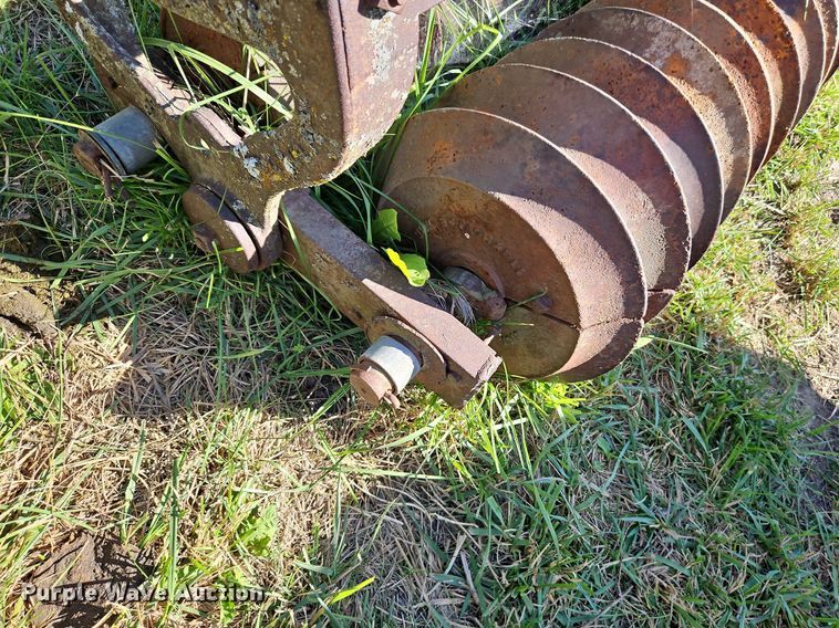 image for item LM9235 Tillage equipment