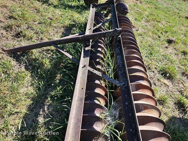 image for item LM9235 Tillage equipment