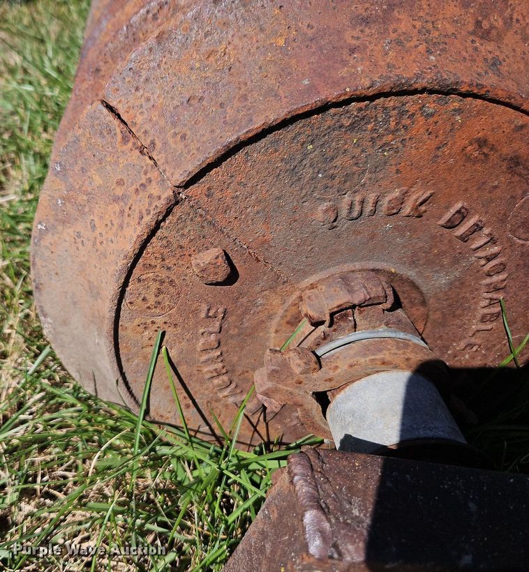 image for item LM9235 Tillage equipment