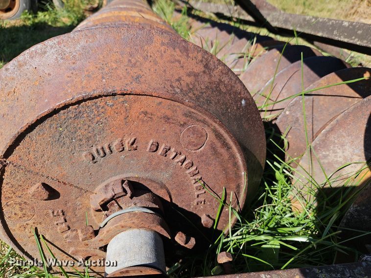 image for item LM9235 Tillage equipment