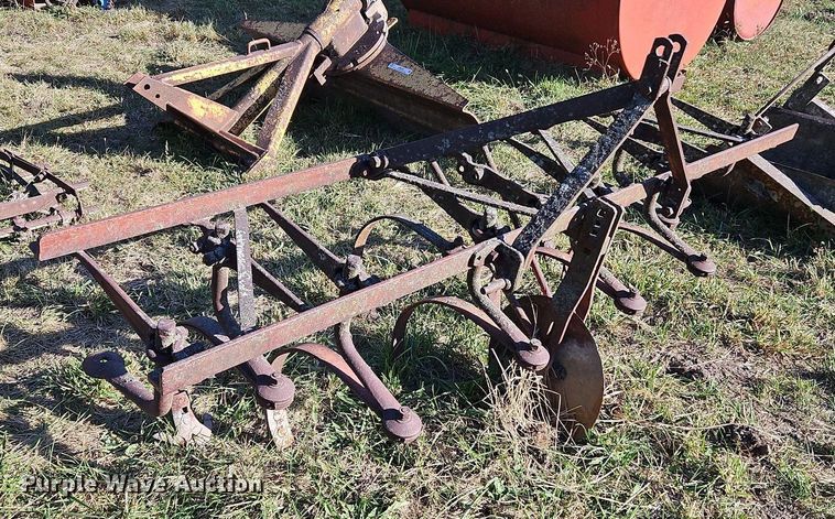 image for item LM9236 Tillage equipment
