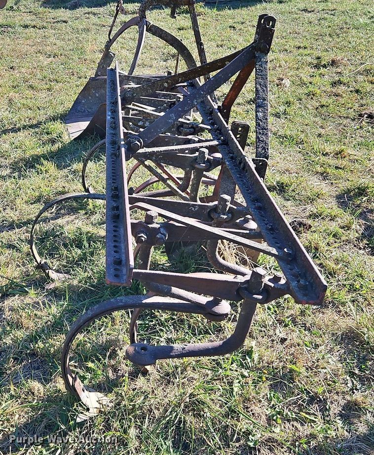 image for item LM9236 Tillage equipment