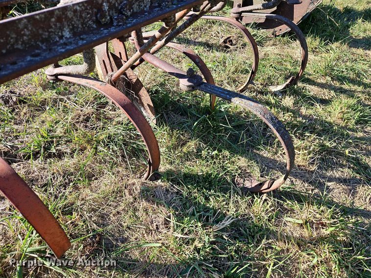 image for item LM9236 Tillage equipment