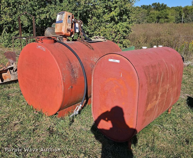 image for item LM9242 (2) fuel tanks