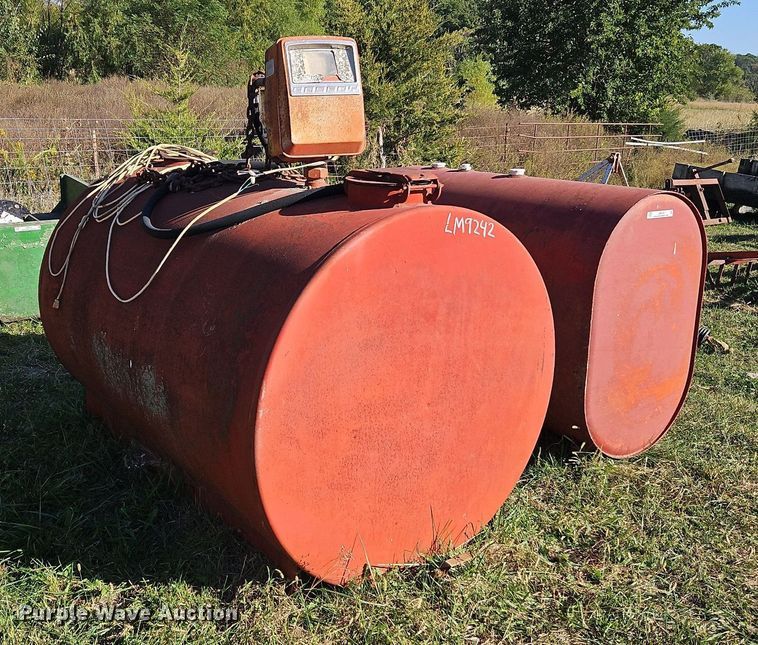 image for item LM9242 (2) fuel tanks
