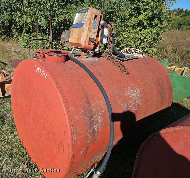 image for item LM9242 (2) fuel tanks