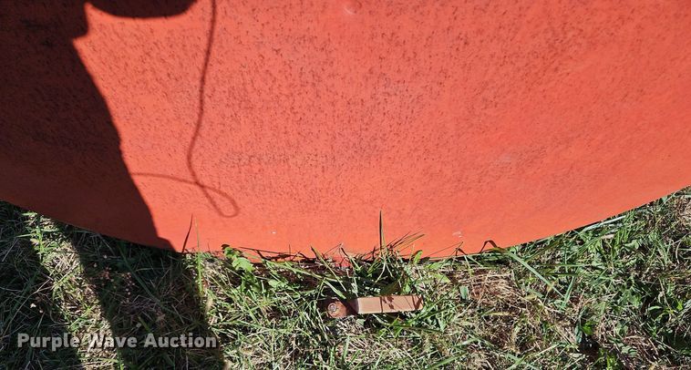 image for item LM9242 (2) fuel tanks