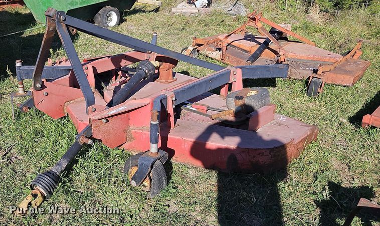 image for item LM9243 (2) finish mowers