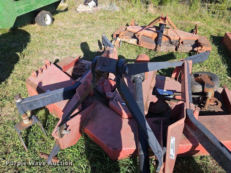 image for item LM9243 (2) finish mowers