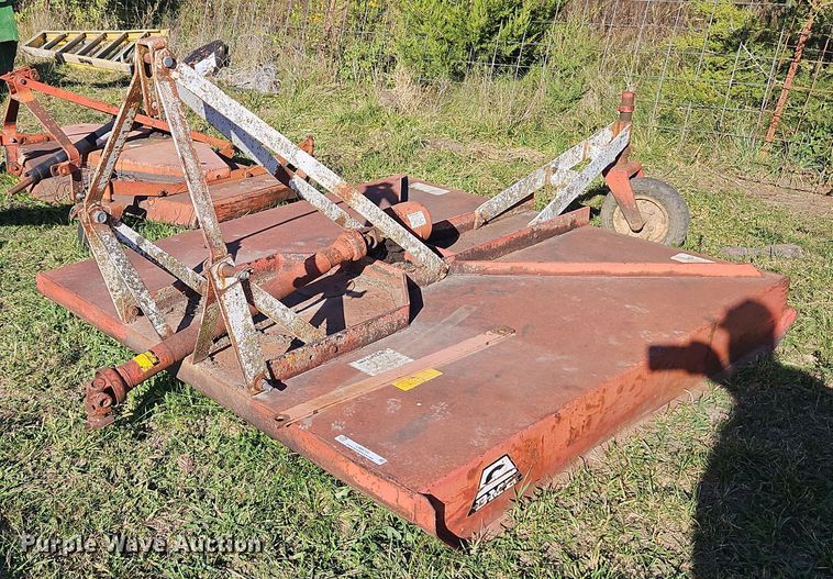 image for item LM9244 6' W rotary mower