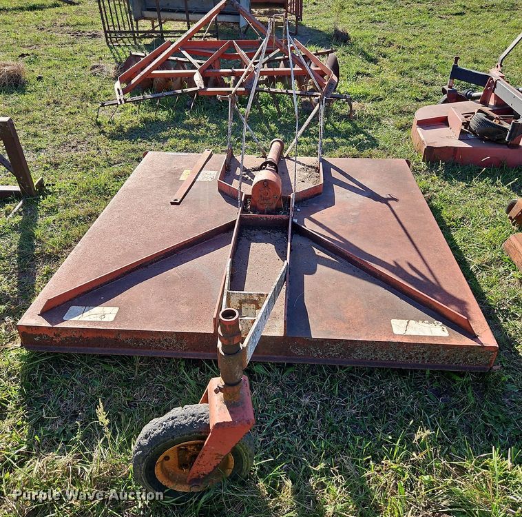 image for item LM9244 6' W rotary mower