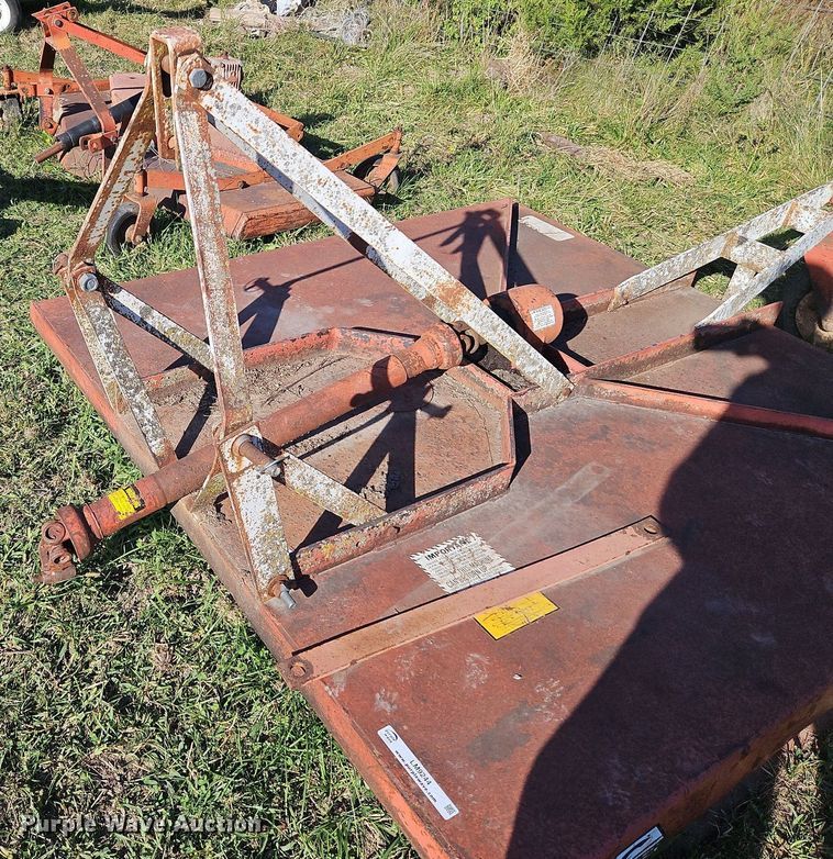 image for item LM9244 6' W rotary mower