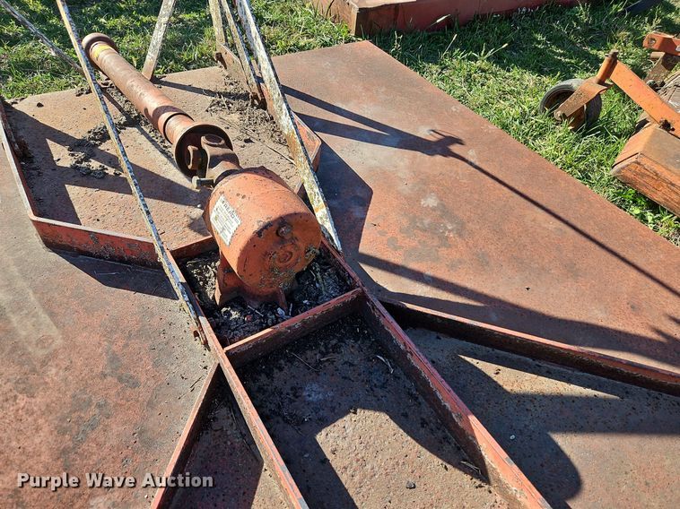 image for item LM9244 6' W rotary mower