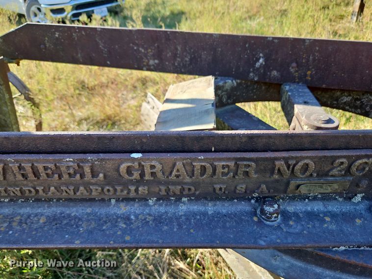 image for item LM9245 J D Adams No. 20  grader