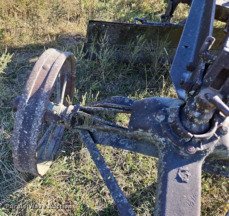 image for item LM9245 J D Adams No. 20  grader