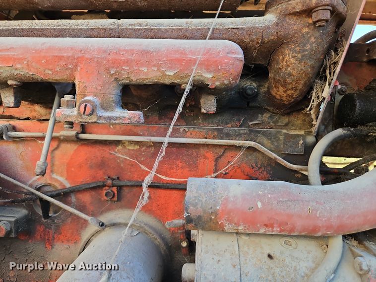 image for item LM9246 Ford  tractor