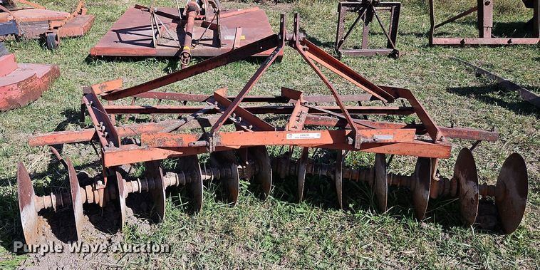 image for item LM9256 Independence  tandem disk