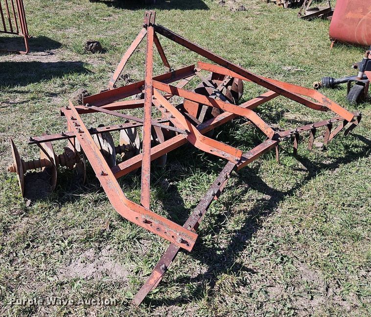 image for item LM9256 Independence  tandem disk