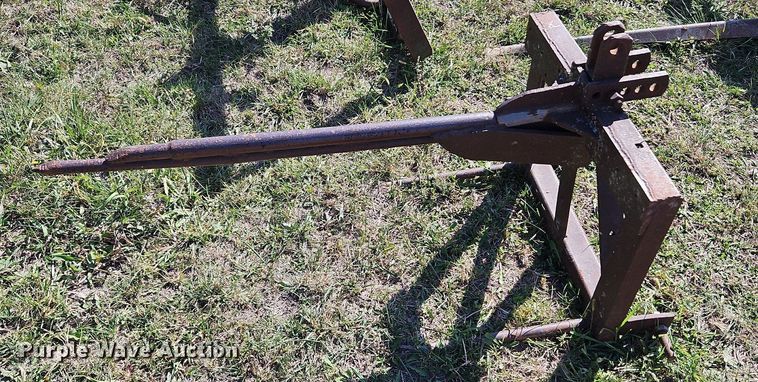 image for item LM9257 (3) bale spears