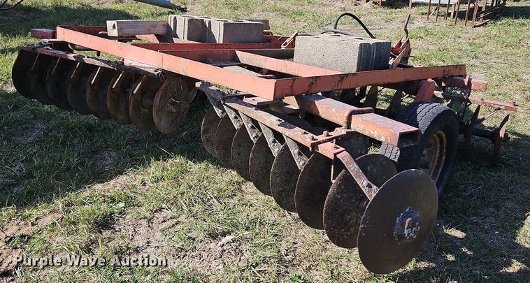 image for item LM9258 Tandem disk