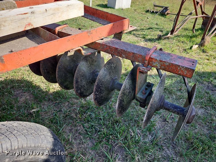 image for item LM9258 Tandem disk