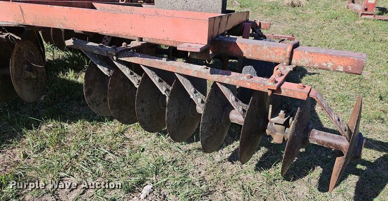 image for item LM9258 Tandem disk