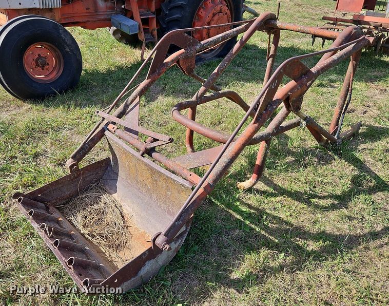 image for item LM9261 Loader