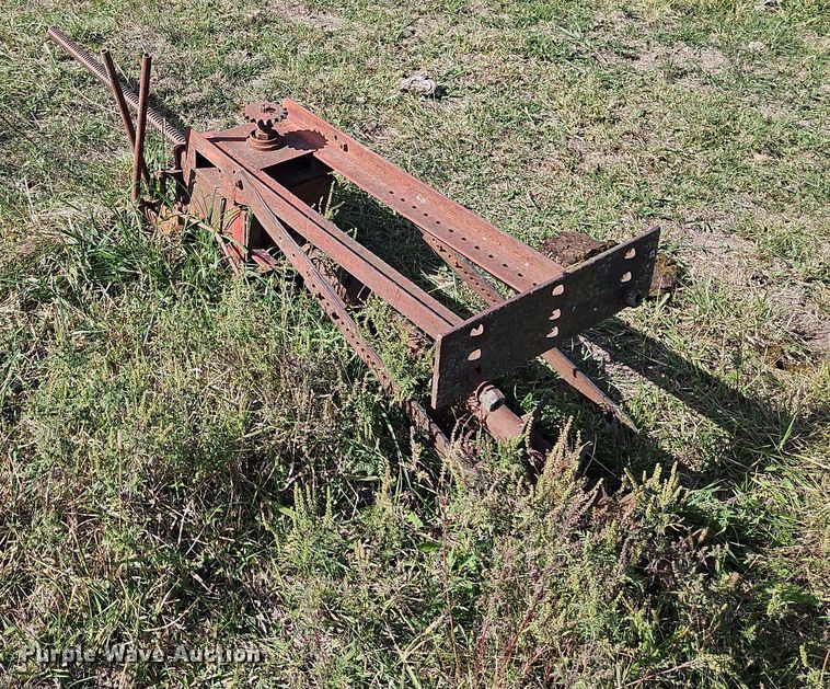 image for item LM9261 Loader