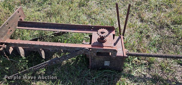 image for item LM9261 Loader