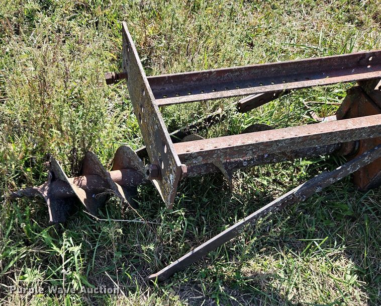 image for item LM9261 Loader