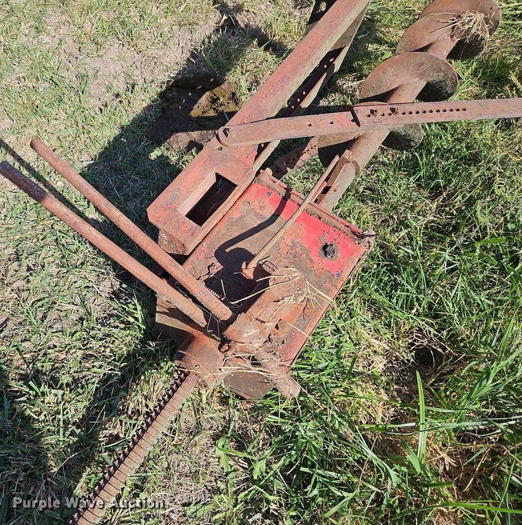 image for item LM9261 Loader