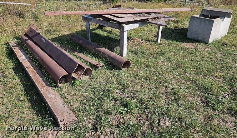 image for item LM9262 Livestock waterer