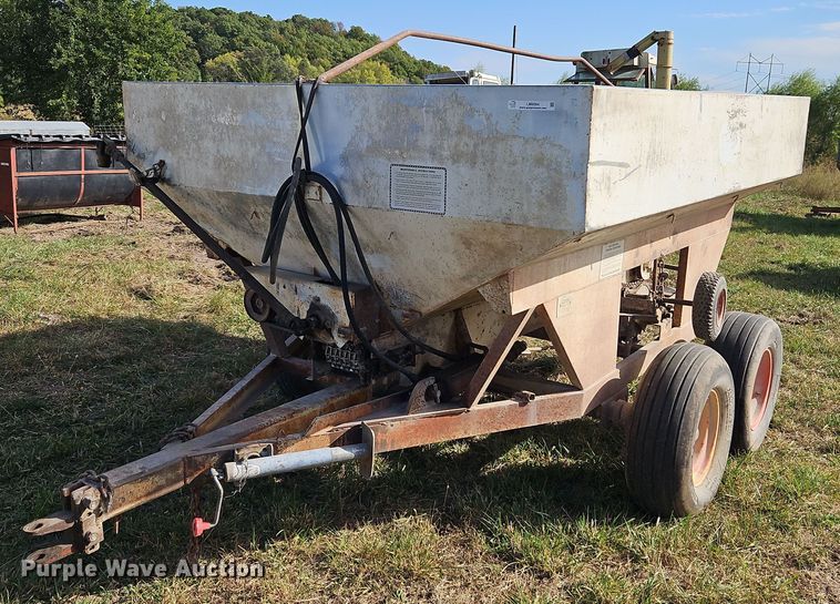 image for item LM9264 Co Op 1974  spreader