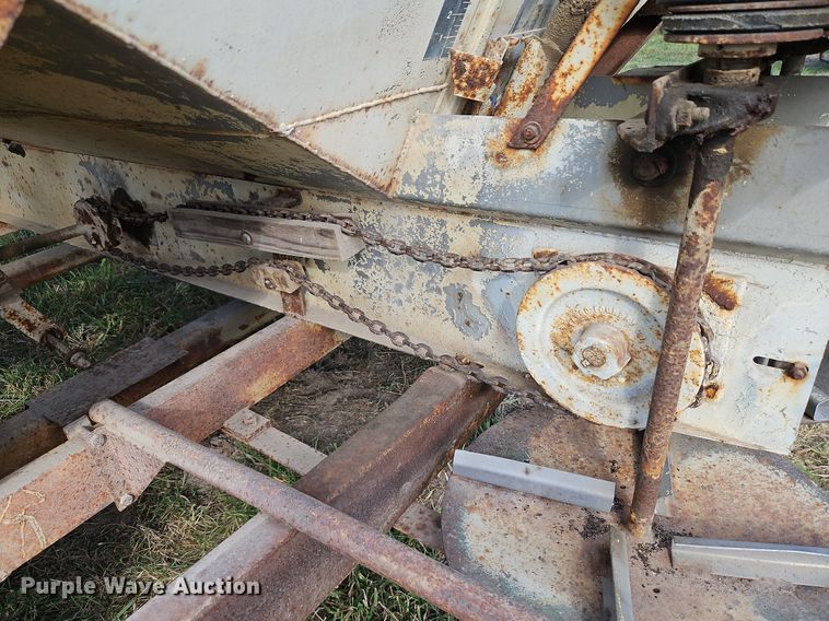 image for item LM9264 Co Op 1974  spreader