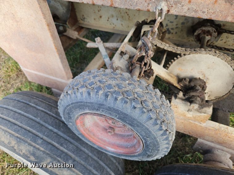 image for item LM9264 Co Op 1974  spreader