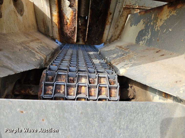 image for item LM9264 Co Op 1974  spreader