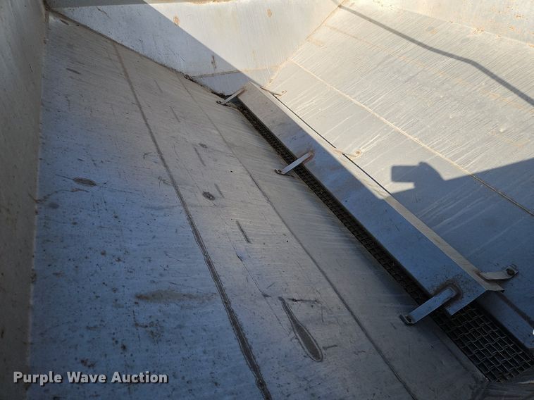 image for item LM9264 Co Op 1974  spreader